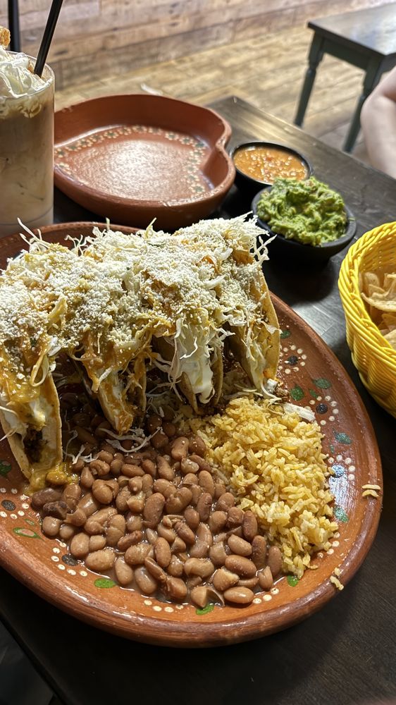 My Mom's Tacos: crispy ground beef tacos on a plate